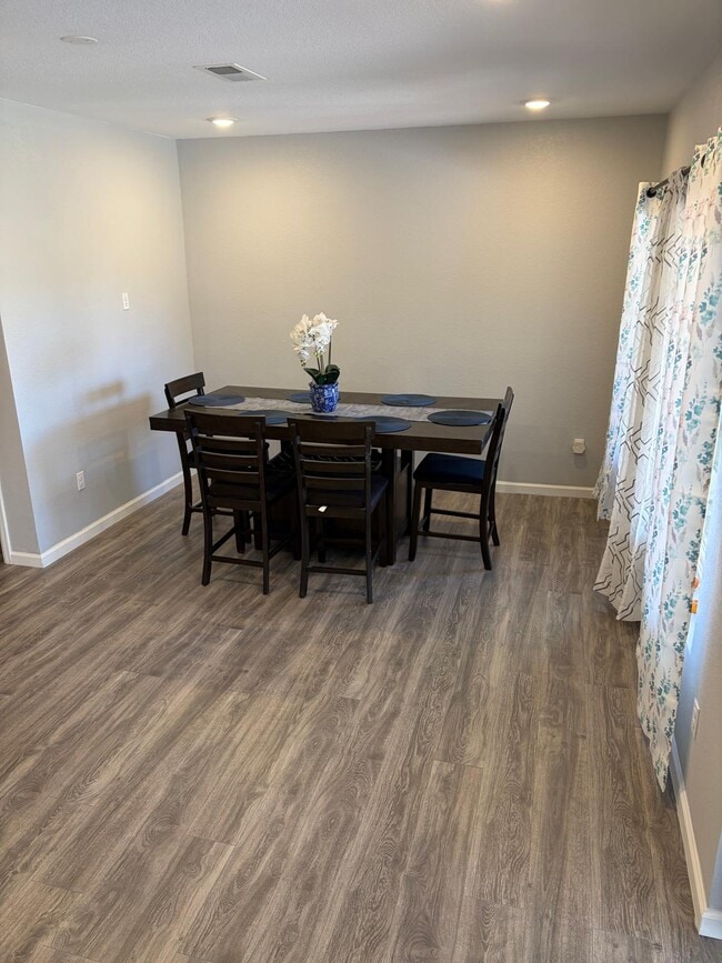 Photo - 148 Cortona Pl