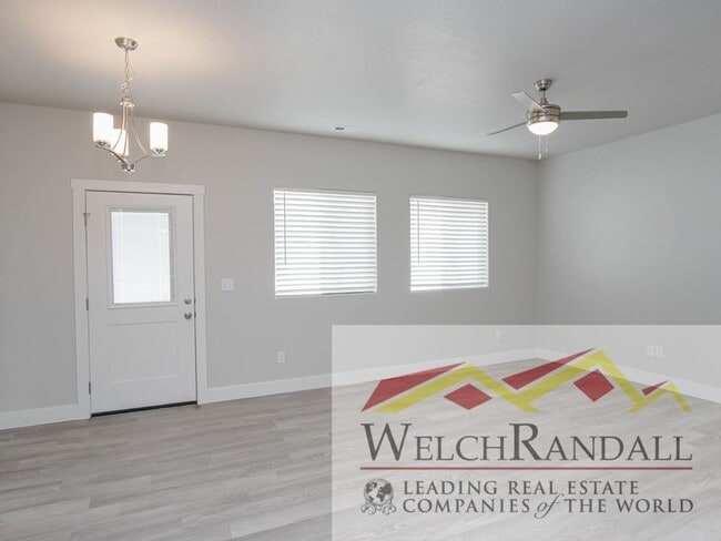 Photo - Live Comfortably in West Haven – Beautiful...