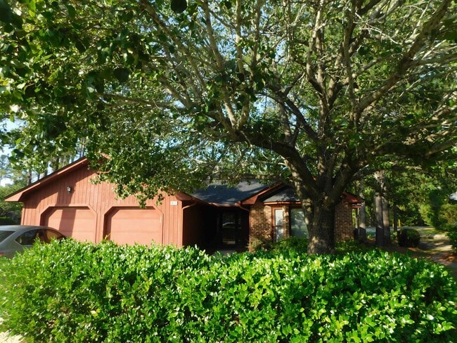 Photo - 120 Juneberry Ln