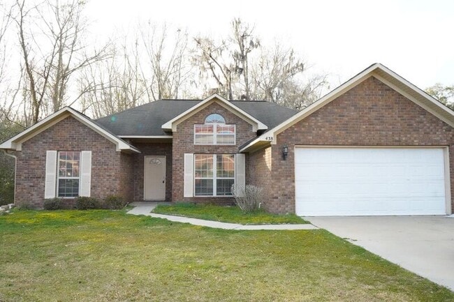 Photo - 438 Edgewater Dr