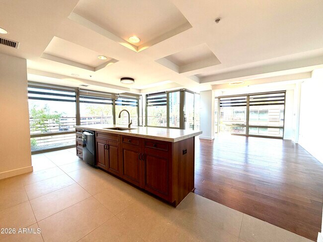 7147 E Rancho Vista Dr Unit 5001