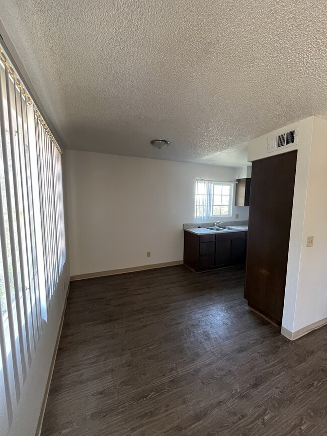 Hillside Views Apartments