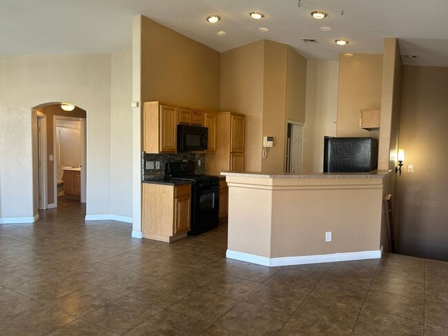 Photo - Beautiful 2 bedroom townhome with attached garage