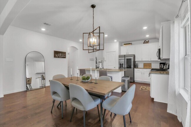 1507 Fairweather Way