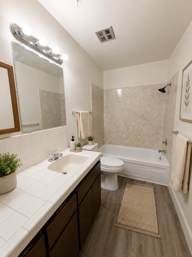 Photo - 1640-1716 N Brooks Ave Unit Advertising