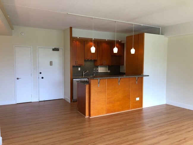 Photo - 2 Bed 2 Bath 1 Parking at Marco Polo Apartments, Great Views and Amenities!!! Unit 211