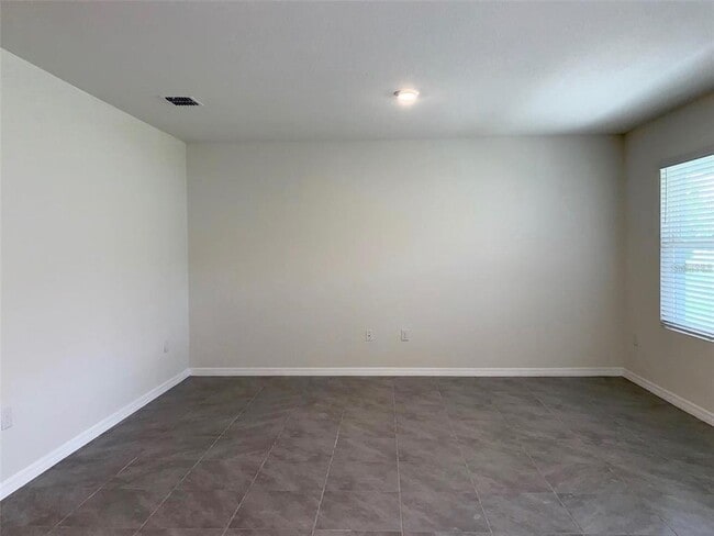 Photo - 613 Hickory Course Loop