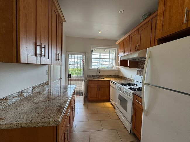 Photo - 1 Bed 1 Bath in Portola