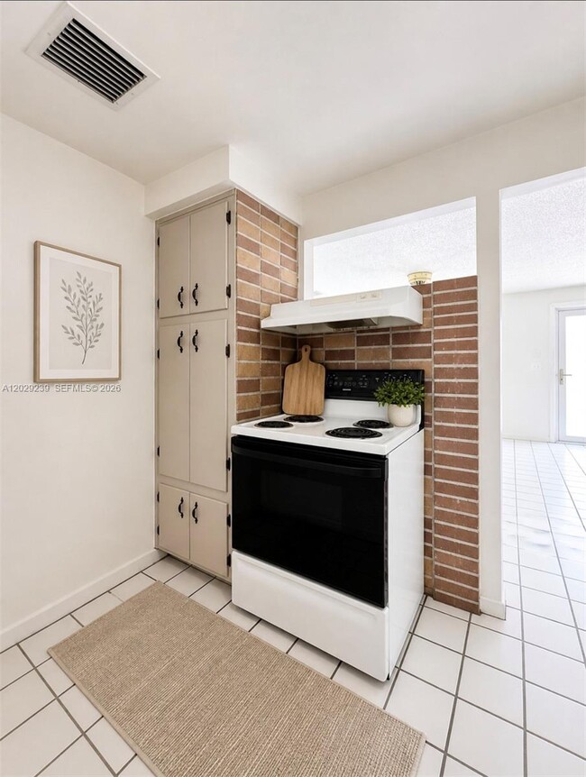 Photo - 2040 NW 29th Terrace