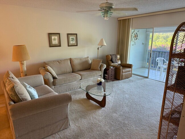 614 Estuary Dr