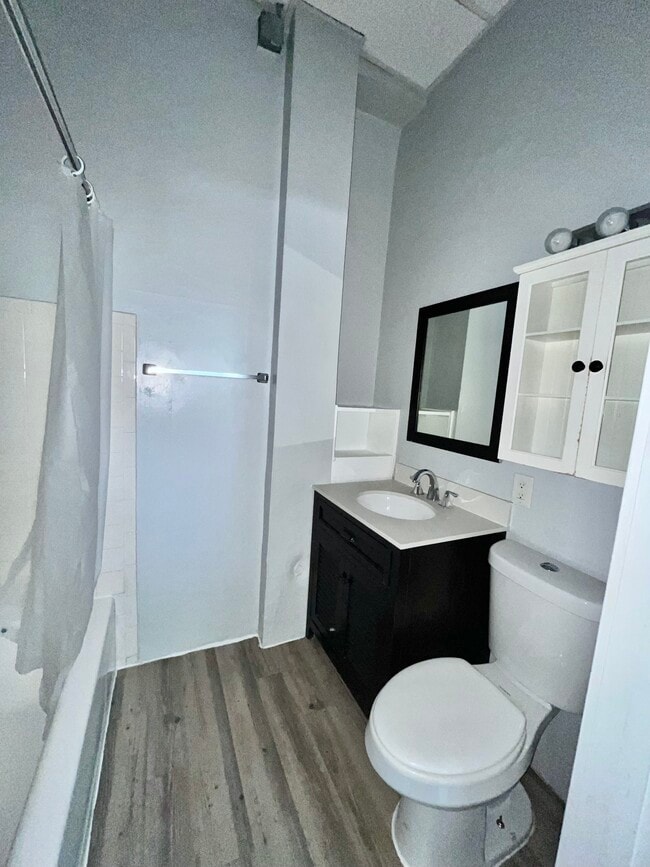 Photo - San Rafael Apartments
