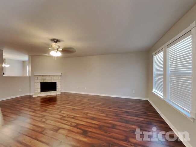 Photo - 529 Blue Sage