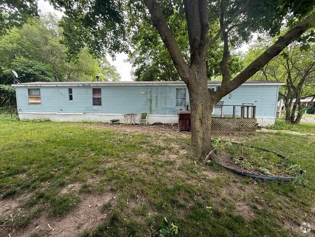 Building Photo - 411 S Grover Ave Rental