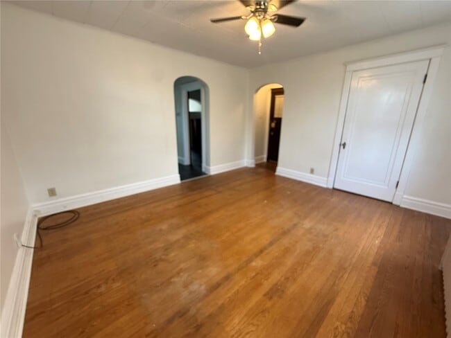 Photo - 3954 Dover Pl