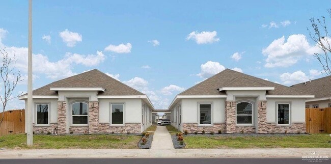 Building Photo - 11 W Woodson Dr Unit 1