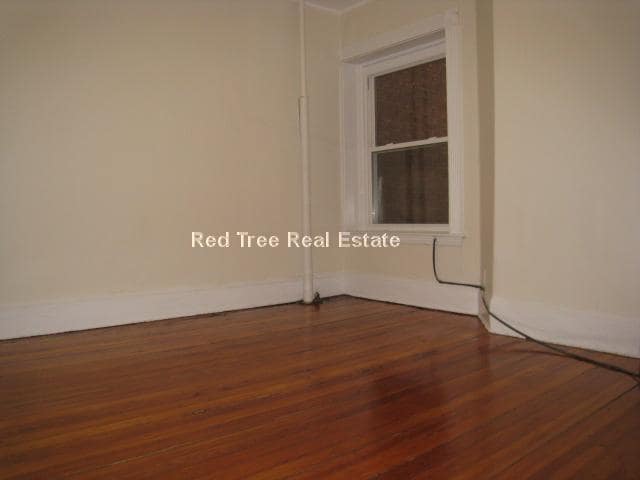 Photo - 1589 Beacon St Unit 4