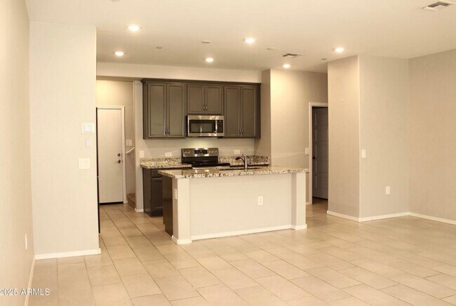 Photo - 2625 S Peppertree Dr