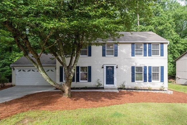 Building Photo - 9470 Hillside Dr