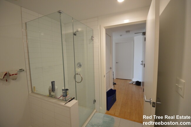 Photo - 67 Ashford St Unit 402
