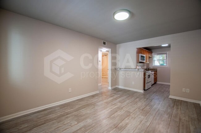 Photo - 271 Glen Iris Dr NE Unit 7A