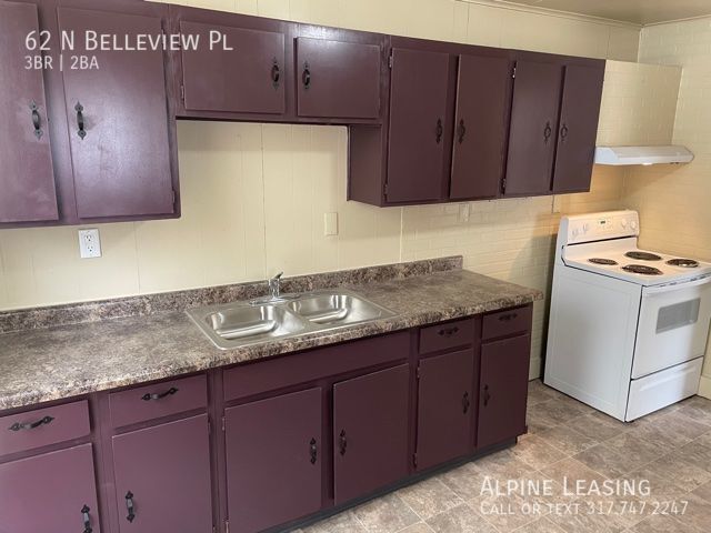 Photo - Near West 3BR/2BA with Garage & Fence!