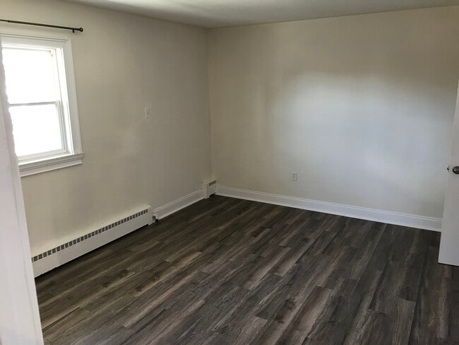 Photo - 1322 US-34 Unit 3