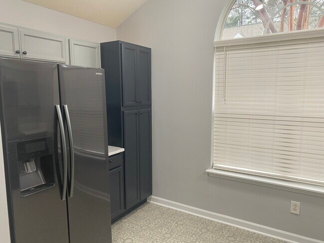 Photo - 8041 Christmas Ct