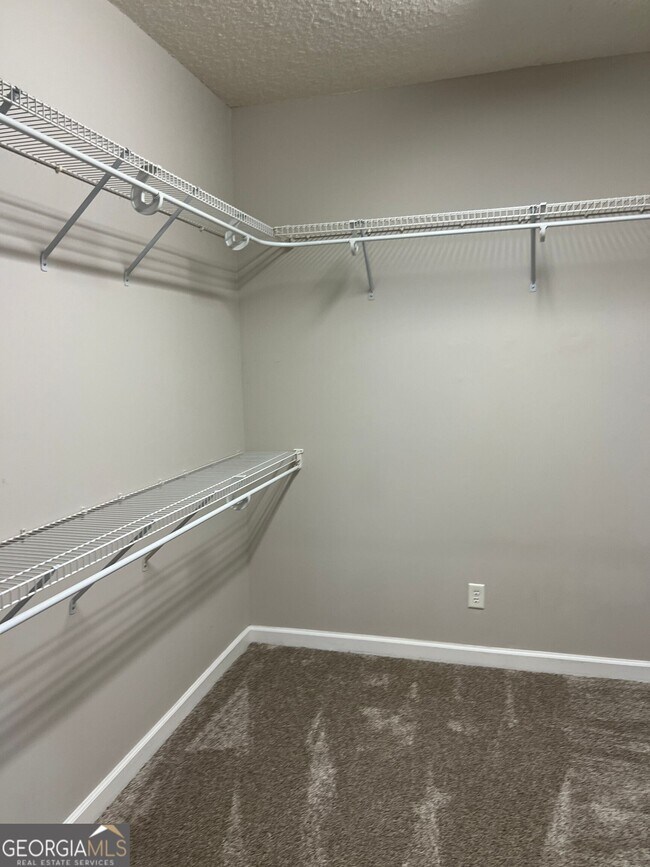 Photo - 120 Renee Dr