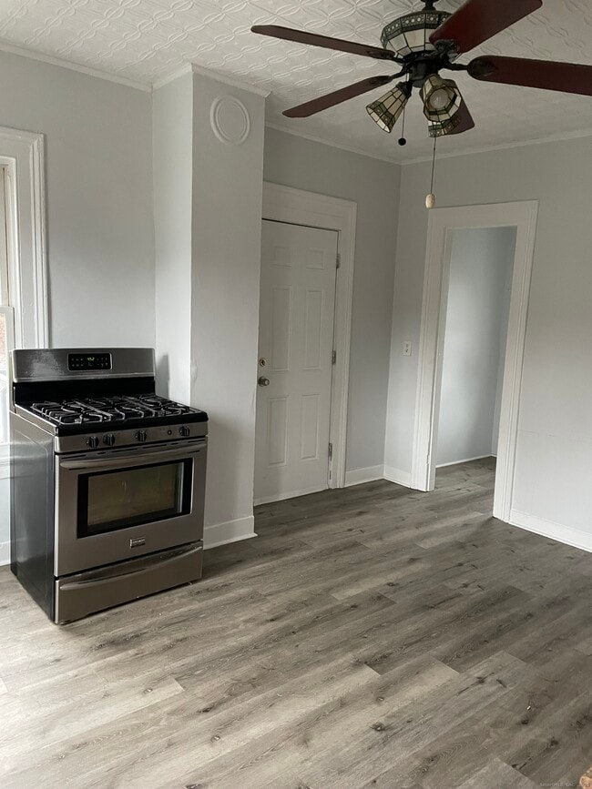 Photo - 38 Myrtle Ave