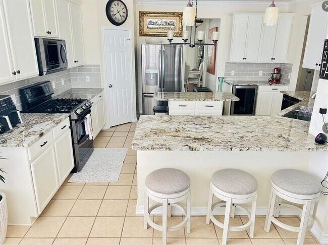 Photo - 2311 Encino Mist