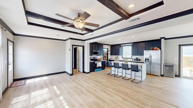 Photo - 822 Private Rd