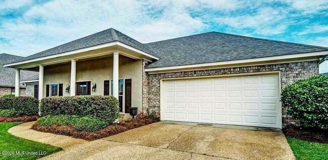 Building Photo - 146 Tradition Pkwy