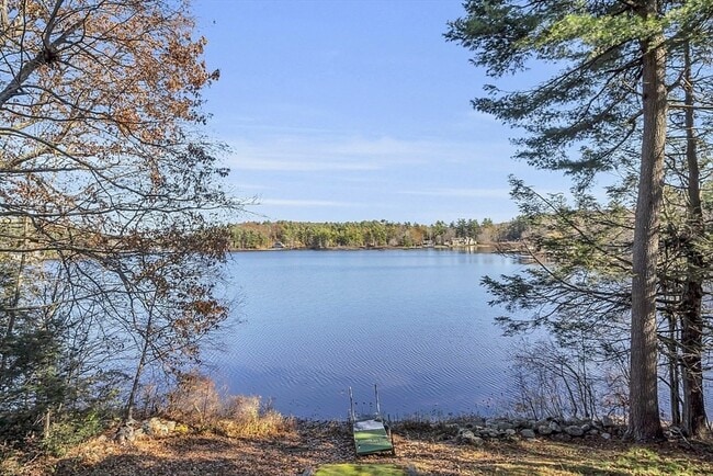 Building Photo - 23 Laurie Ln