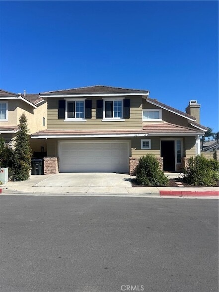 Building Photo - 557 Summerfield Way