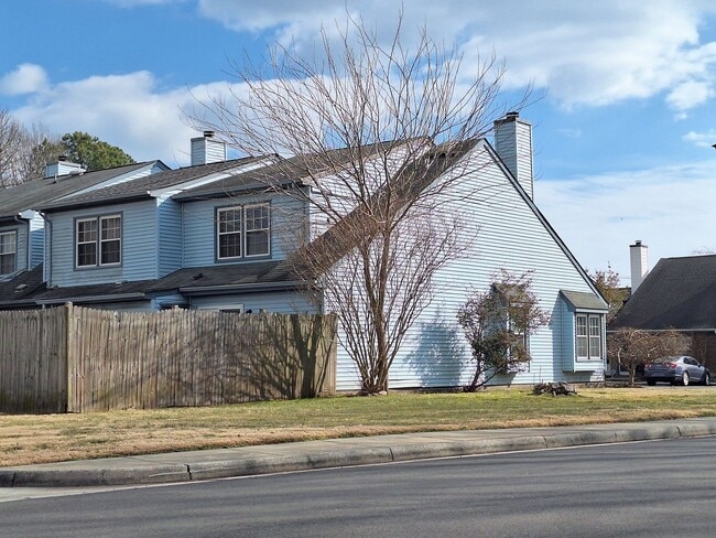 Photo - 38 Parkway Dr