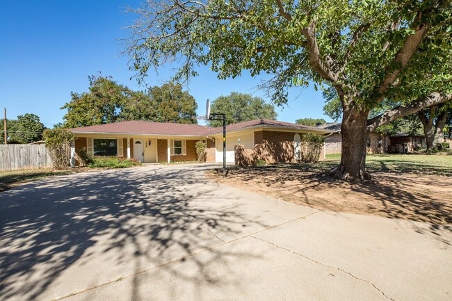 Photo - 1046 Jan Lee Dr