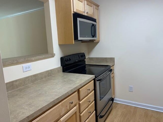 Photo - 2308 Myron Dr Unidad 203