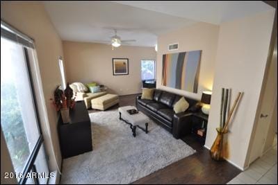 Photo - 4860 N 73rd St