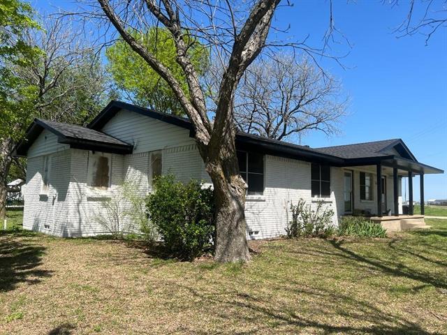 Photo - 630 John Davis Rd