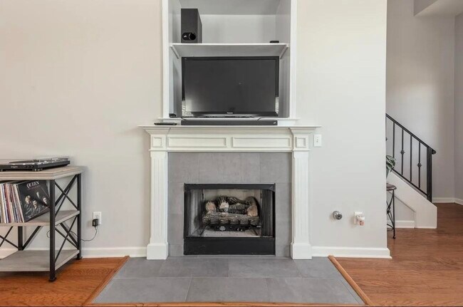 Photo - 10492 Ashfarm Way