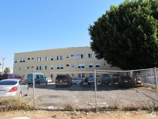 Photo - Hartford Hills Apartments