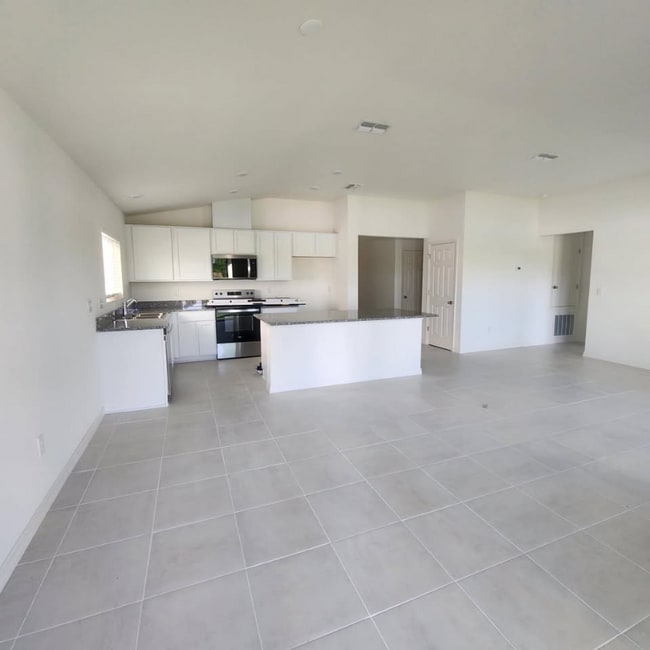 Photo - 9286 Sandy Bluffs Circle