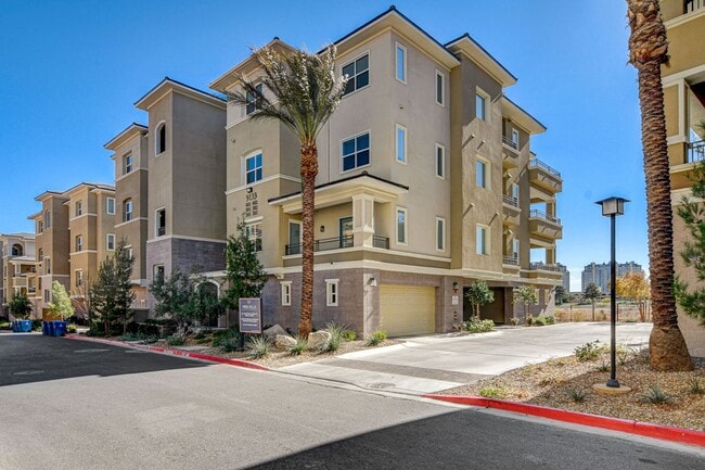Photo - 9133 Las Manaitas Ave Unit 302
