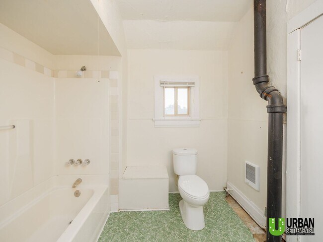 Photo - 828 W Cleveland Ave Unit 3