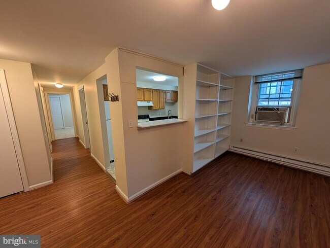 Photo - 1332 15th St NW Unit B2