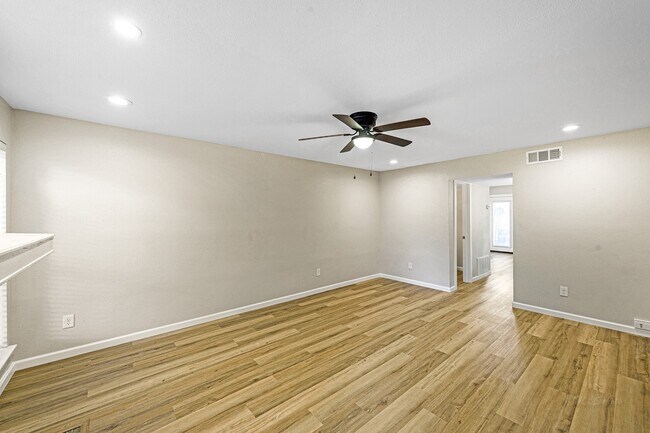 Photo - 1500 Sandy Springs Rd Unit 35