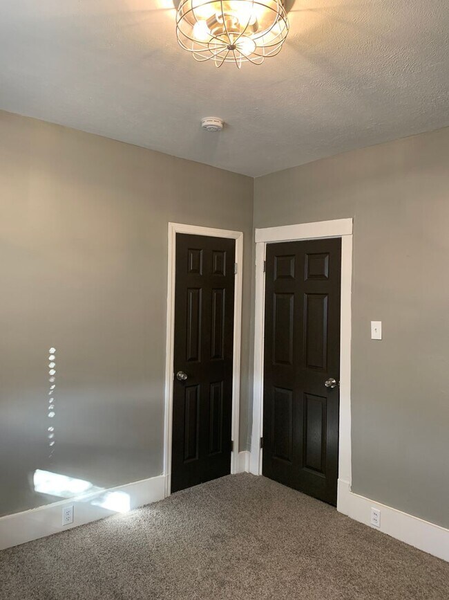 Photo - 2614 Larkins Wy Unit Apt. #2