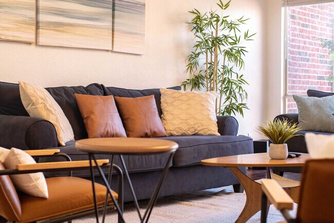 Photo - 7007 Longmeadow Dr Unidad ID1056390P