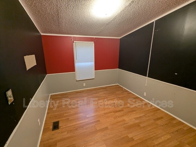 Photo - 1298 Dunlevie Rd