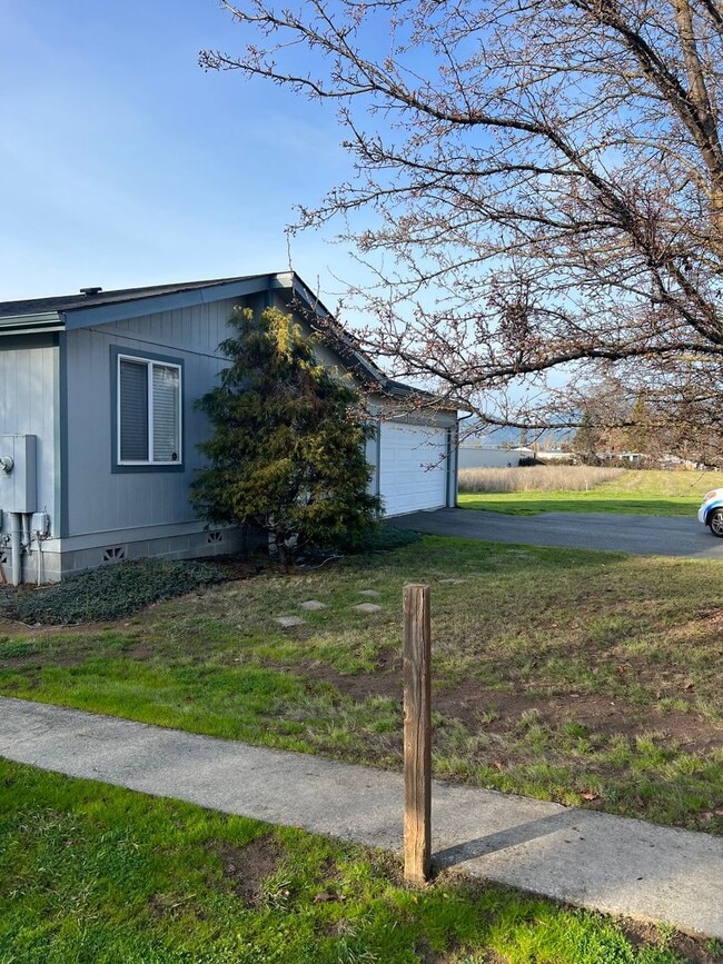 Photo - 1290-1290 Fruitdale Dr Unit 1280